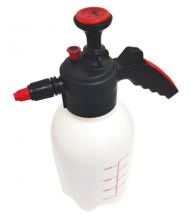 Manually loaded sprayer 2 Liter capacity Valex